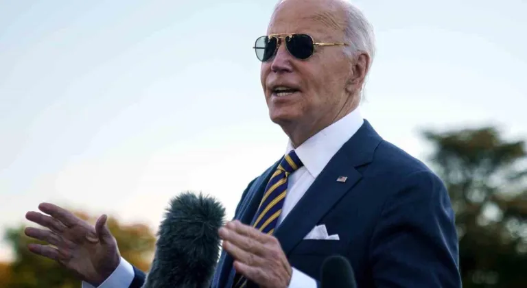 Biden’dan Erken Oy: Başkan Yardımcısı Kamala Harris’e Oy Verdi