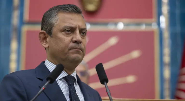 CHP lideri Özgür Özel: "İmamoğlu çıkana kadar İBB’de olacağız"