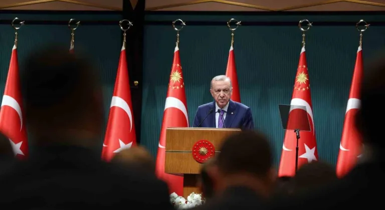 Cumhurbaşkanı Erdoğan: "Bizim dış politikamızın ana omurgası Türkiye eksenidir"