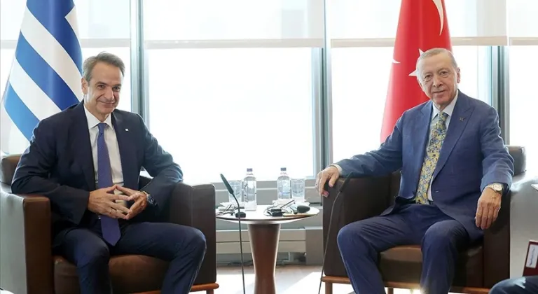 Cumhurbaşkanı Erdoğan, Yunanistan Başbakanı Miçotakis ile Bir Araya Geldi