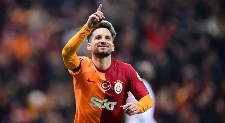 Mertens'ten Dalya! Belçikalı Yıldız Galatasaray’da 100. Maçına Çıktı