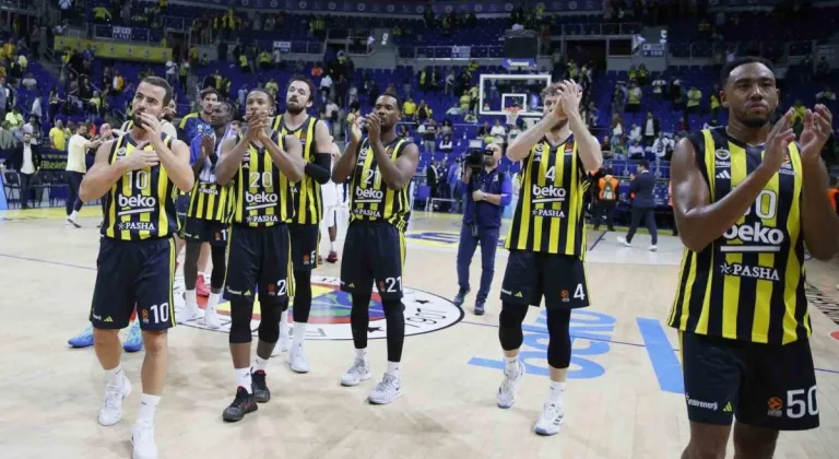 Fenerbahçe Beko, konuk ettiği Kızılyıldız'a 76-57 mağlup oldu.