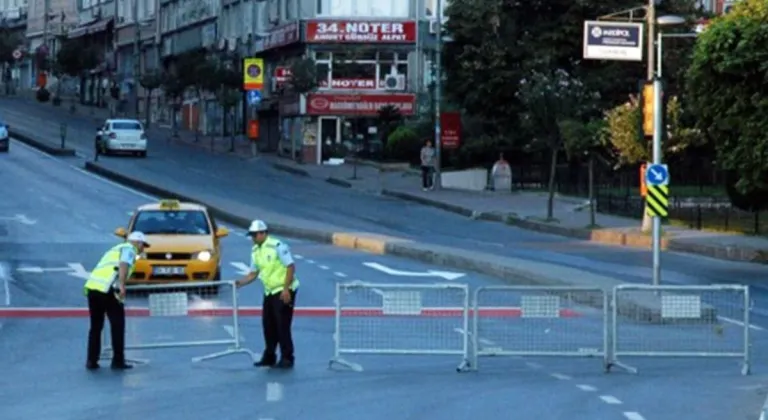 İstanbul'da hafta sonu trafiğe kapatılacak yollar