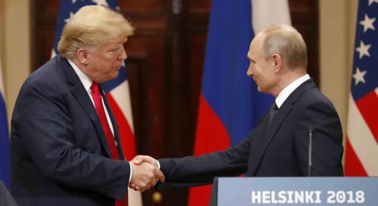 Donald Trump, Putin ile Görüşmenin 'Ayarlandığını' Açıkladı