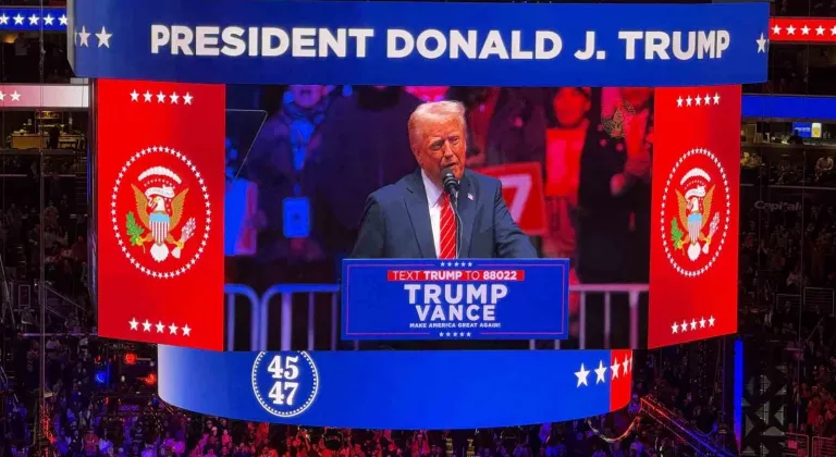 Trump, Capital One Arena'da Sınır Güvenliği Konusundaki Kararlılığını Vurguladı