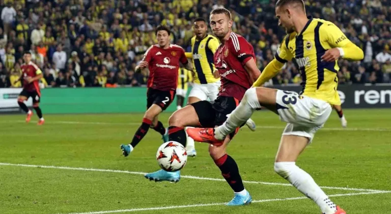 Fenerbahçe 1-1 Manchester United